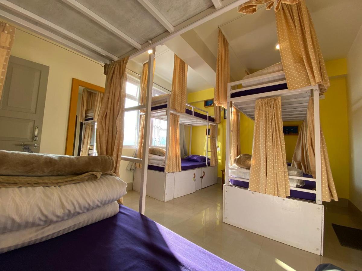 Hostel Tag Along Backpackers Gangtok Zewnętrze zdjęcie